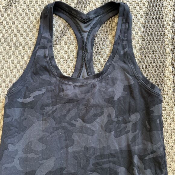 Lululemon Womens Multicolor Camouflage Tank‎ Top Size  4 - Picture 1 of 6